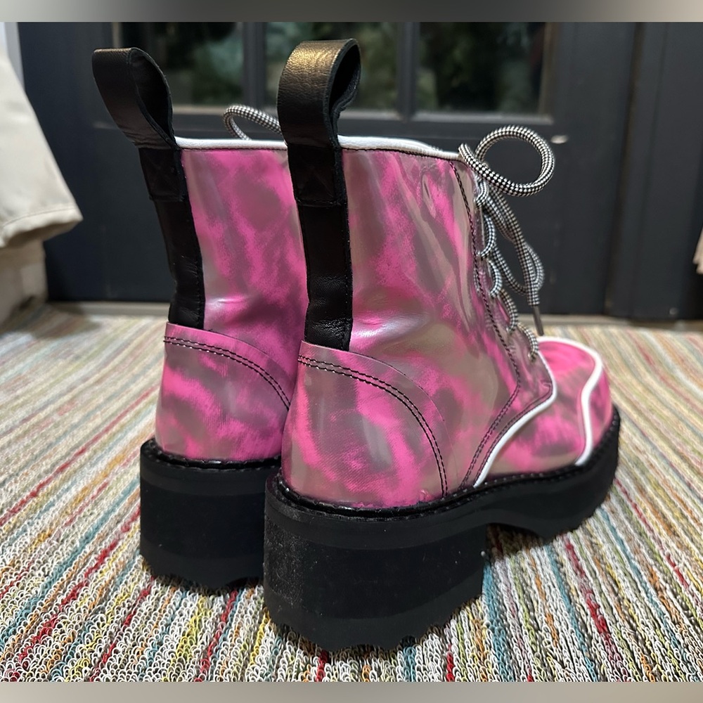 Fluevog NEW IN BOX F-Shoe Hi Revna metallic pink/silver platform boot - 8/8.5 - Picture 4 of 16